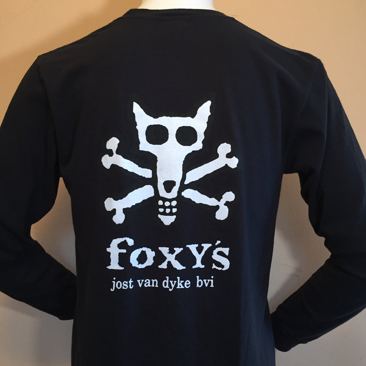 Foxy's 'Skull & Bones' Long Sleeve Tee – Foxy's BVI