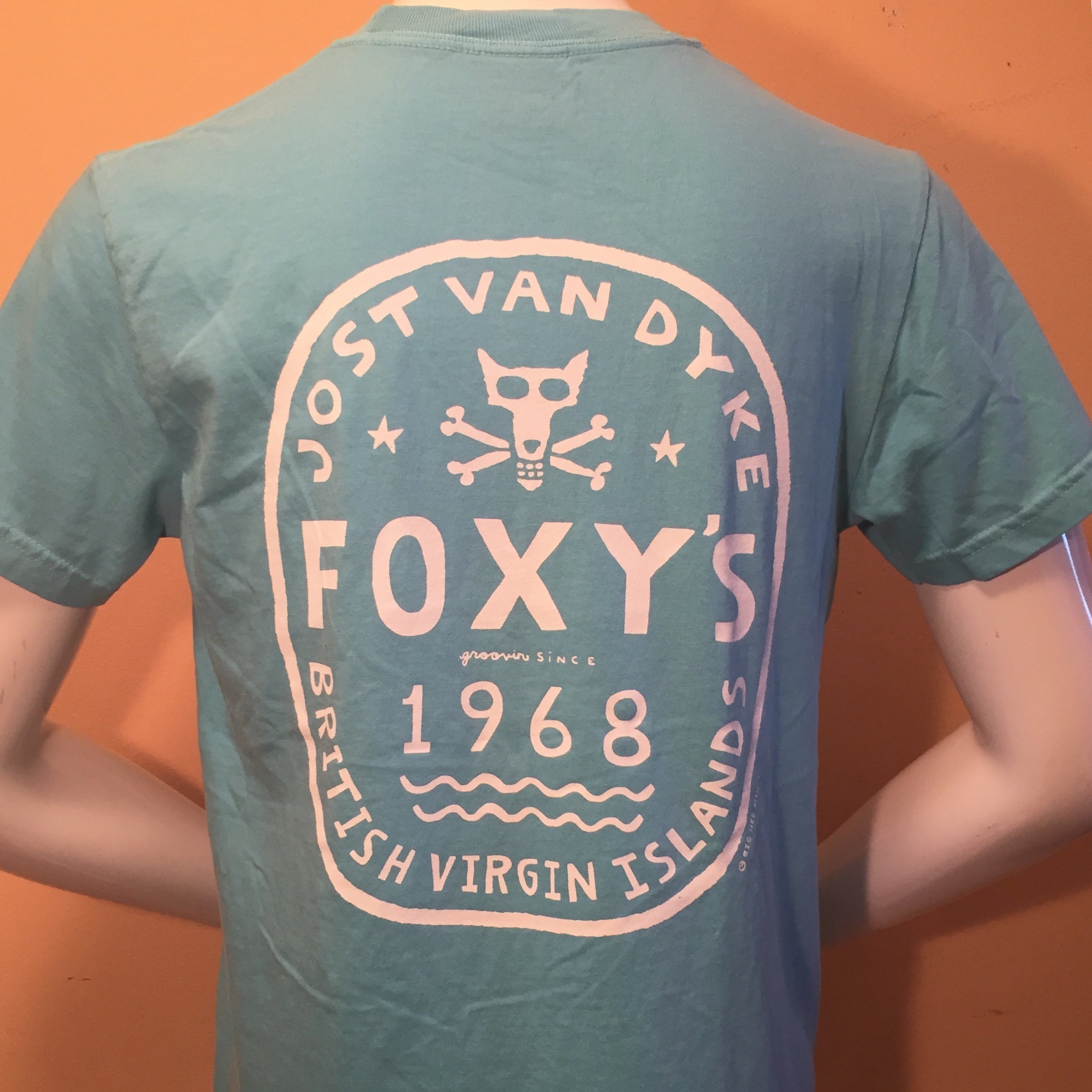 Foxy's 'Antique Circle - Skull & Bones' Short Sleeve Tee